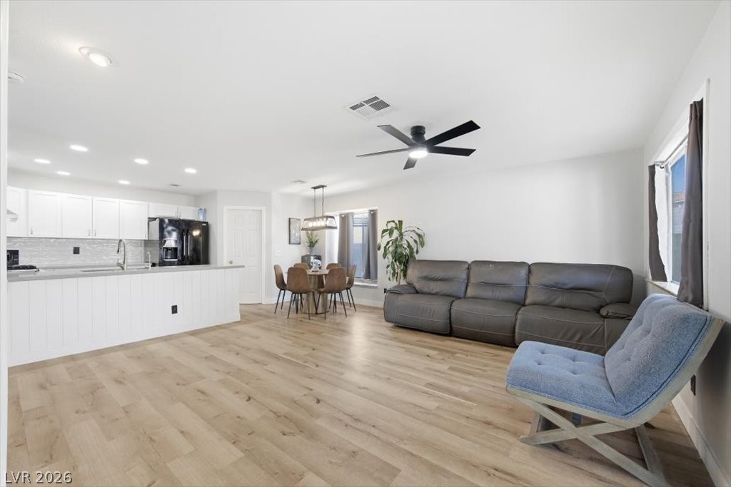 7549 Flat Rock Street Las Vegas NV 89131