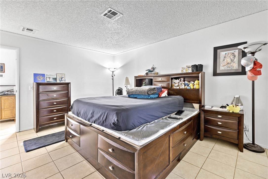 2412 Cherrywood Street Las Vegas NV 89108