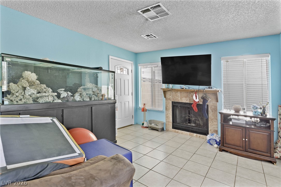 2412 Cherrywood Street Las Vegas NV 89108