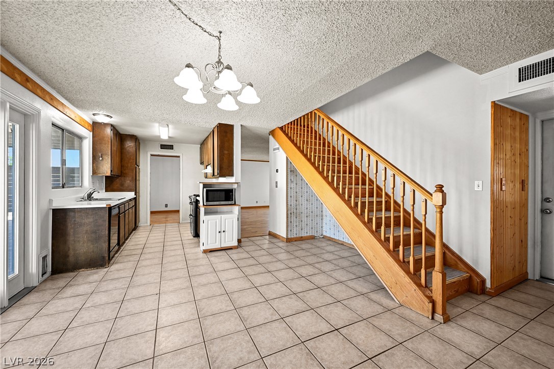 7100 Mountain Moss Drive Las Vegas NV 89147