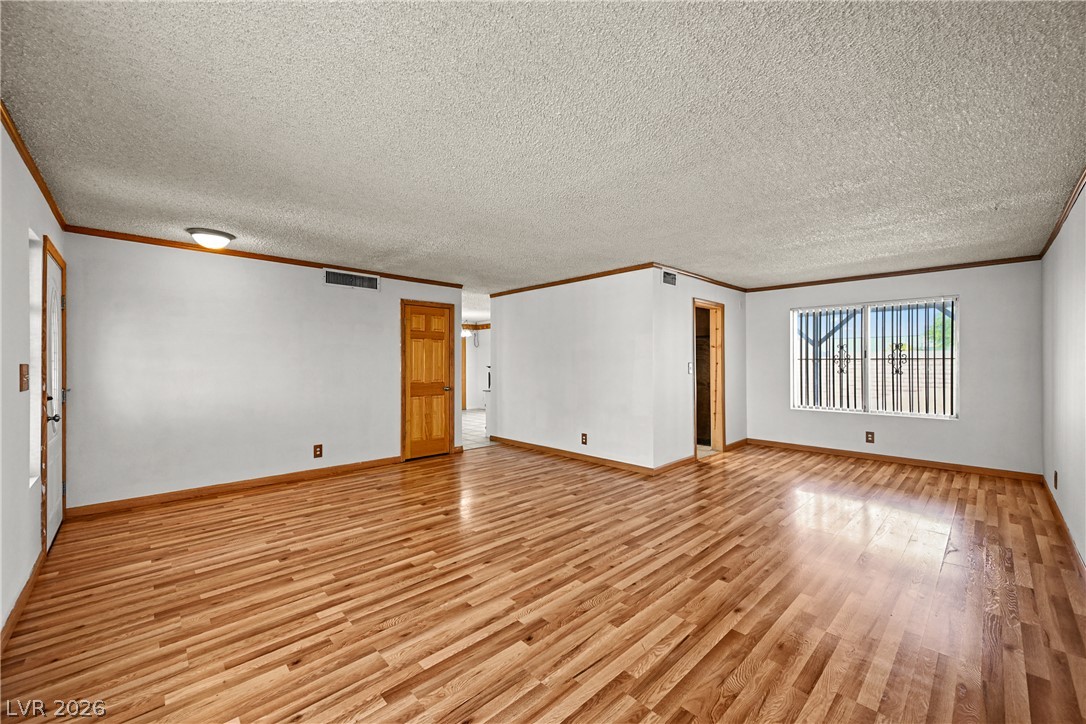 7100 Mountain Moss Drive Las Vegas NV 89147