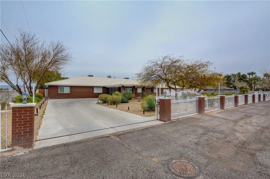 2720 East Quail Avenue Las Vegas NV 89120