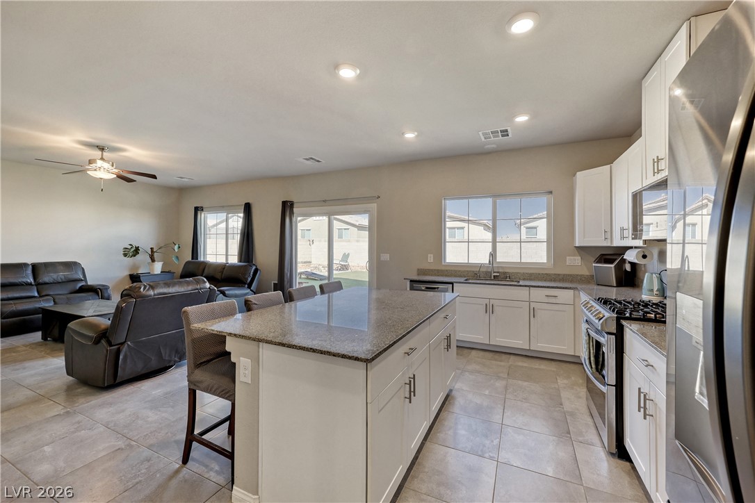 7908 Stone Forest Street North Las Vegas NV 89084