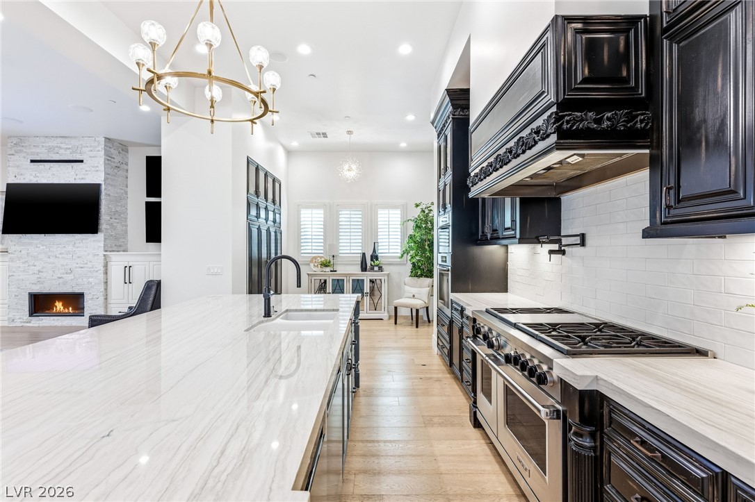 25 Pebble Dunes Court Las Vegas NV 89141