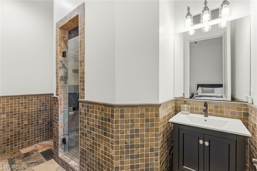 25 Pebble Dunes Court Las Vegas NV 89141
