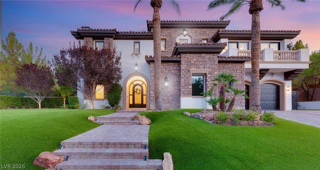 25 Pebble Dunes Court Las Vegas NV 89141