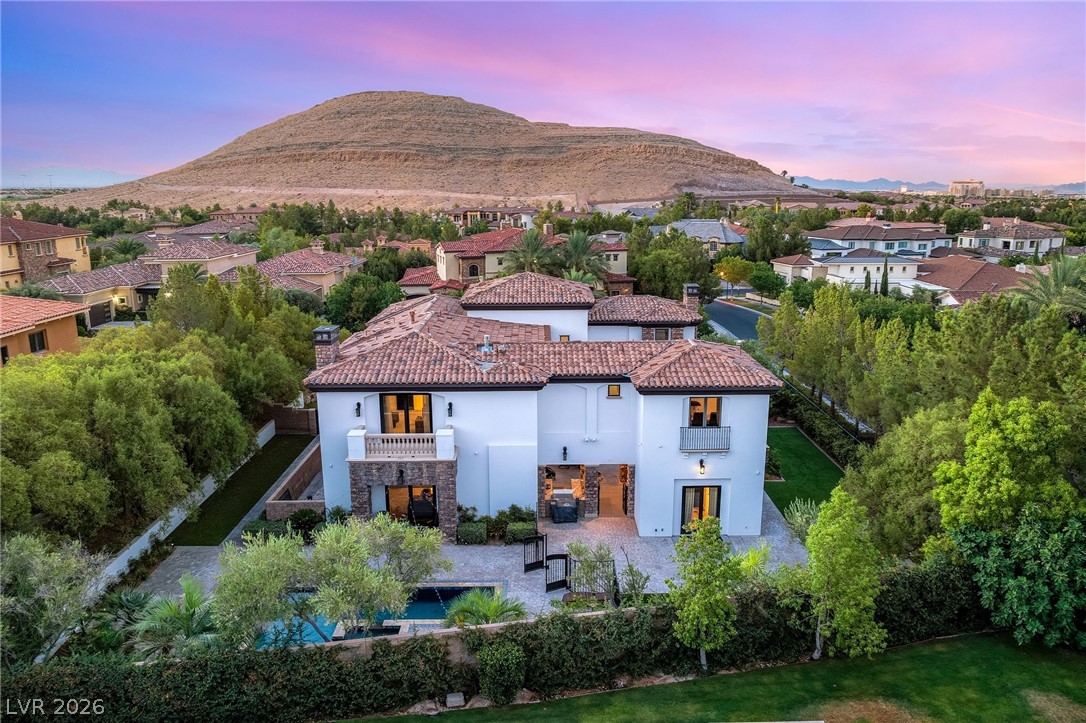 25 Pebble Dunes Court Las Vegas NV 89141