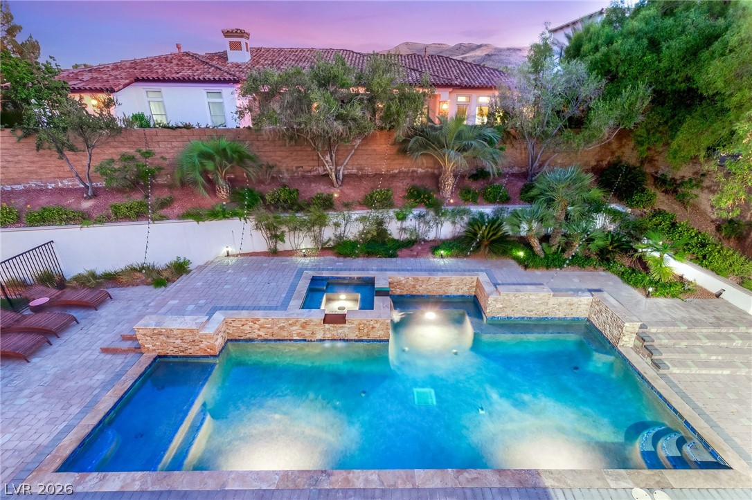 25 Pebble Dunes Court Las Vegas NV 89141