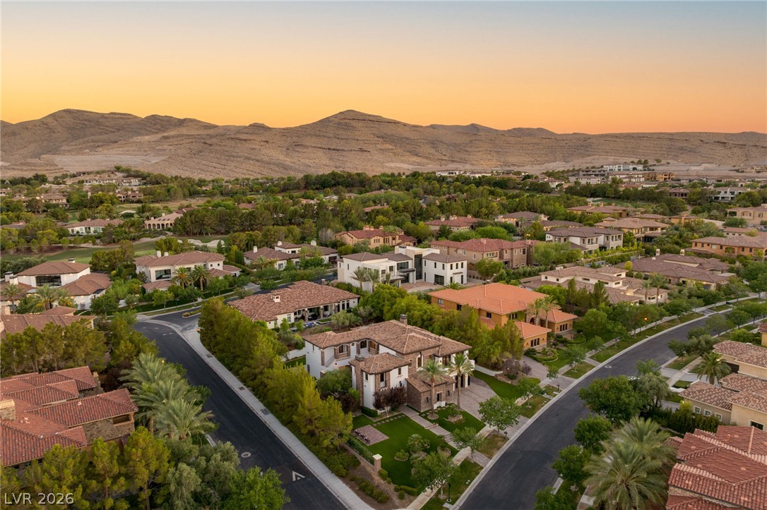 25 Pebble Dunes Court Las Vegas NV 89141