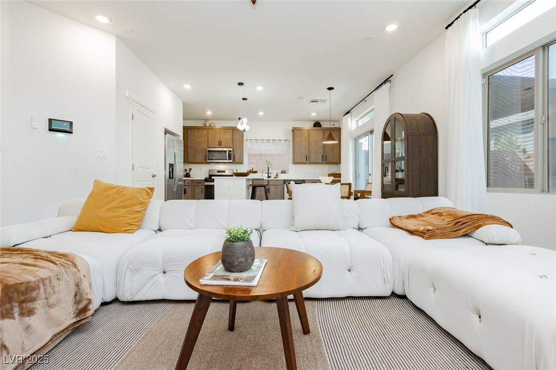 10417 Rose Palisade Street Las Vegas NV 89141