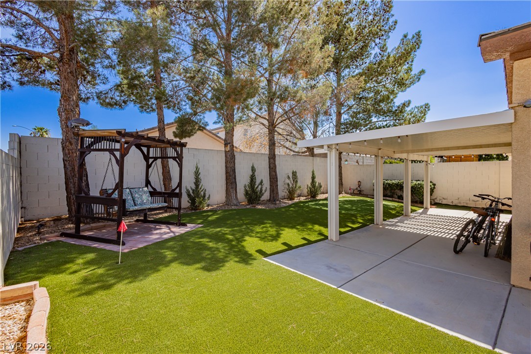 9501 Fox Forest Avenue Las Vegas NV 89129