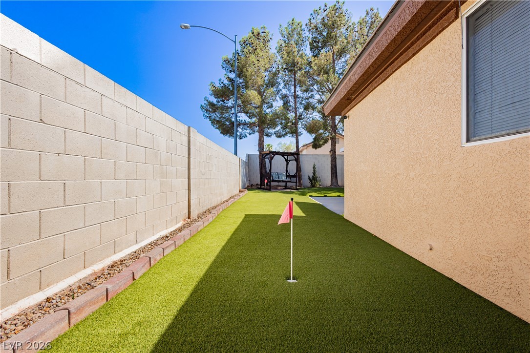9501 Fox Forest Avenue Las Vegas NV 89129