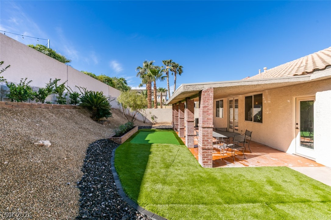 3071 Misty Moon Avenue Henderson NV 89052