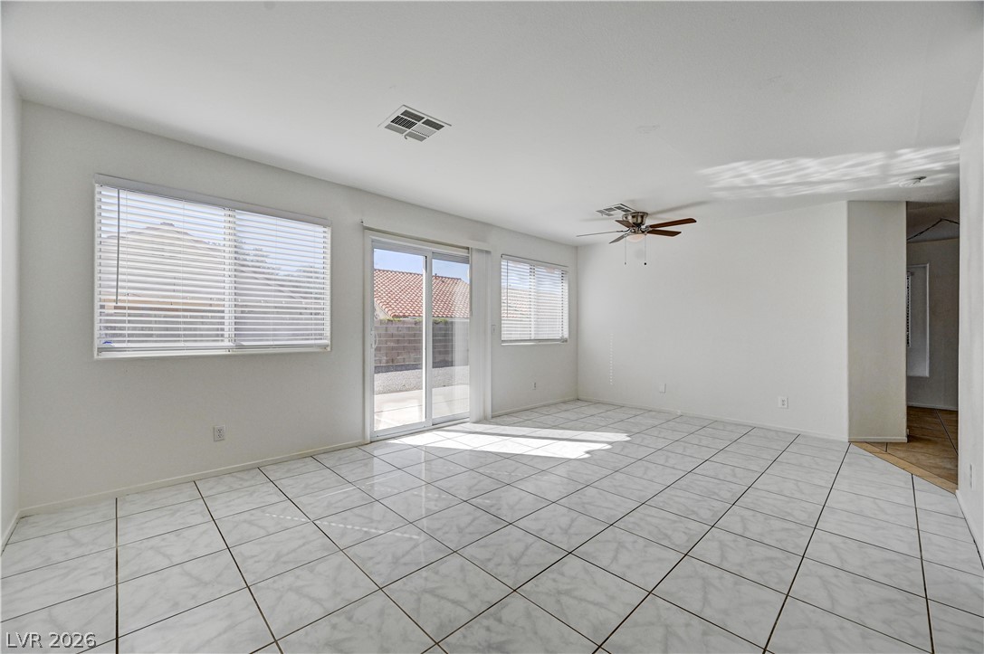 6393 Venus Vale Court Las Vegas NV 89156
