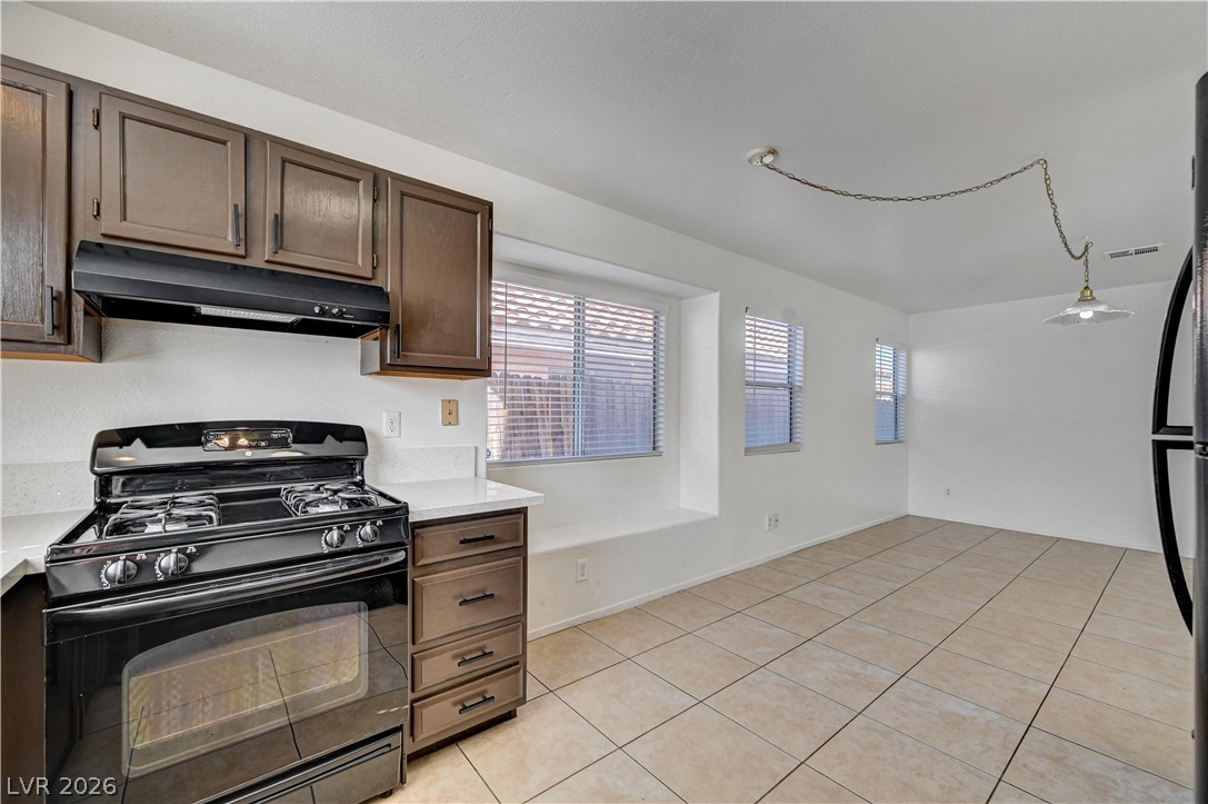 6393 Venus Vale Court Las Vegas NV 89156