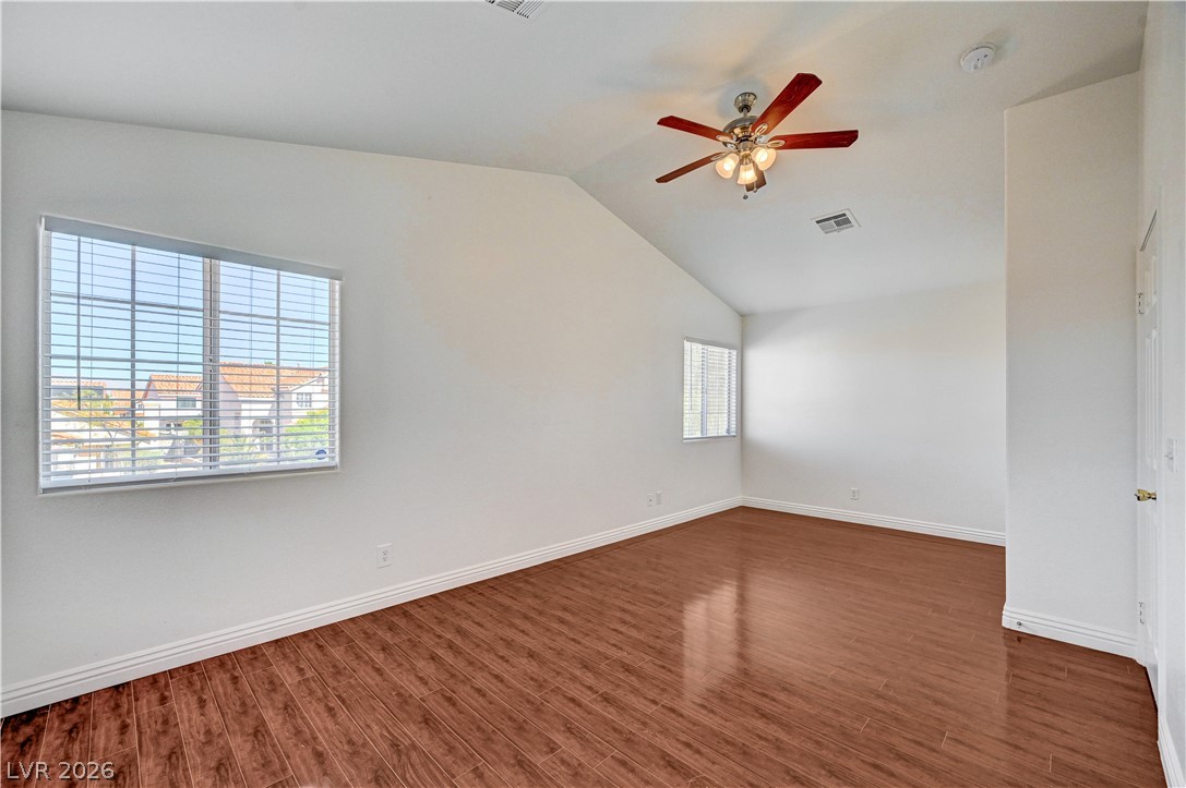 6393 Venus Vale Court Las Vegas NV 89156
