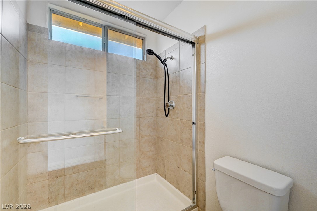 6393 Venus Vale Court Las Vegas NV 89156