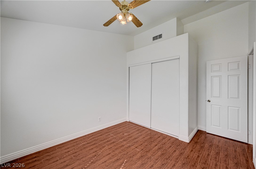 6393 Venus Vale Court Las Vegas NV 89156