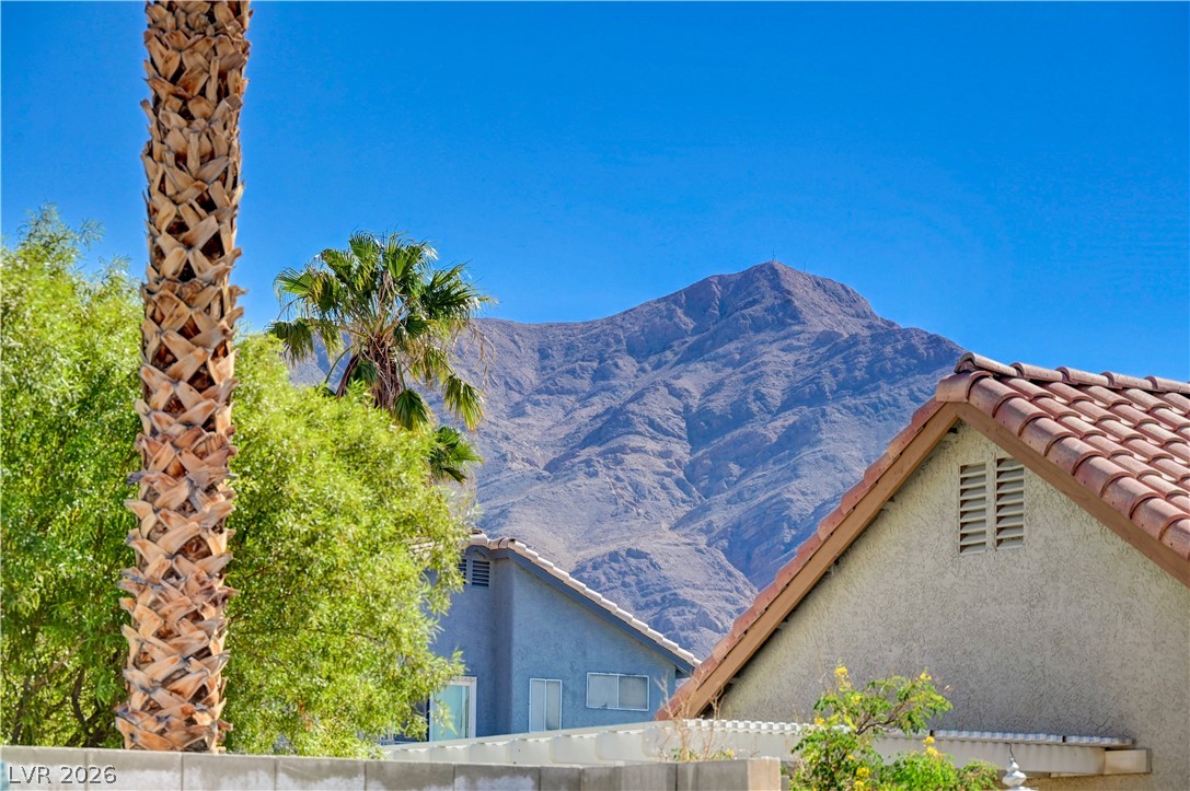 6393 Venus Vale Court Las Vegas NV 89156