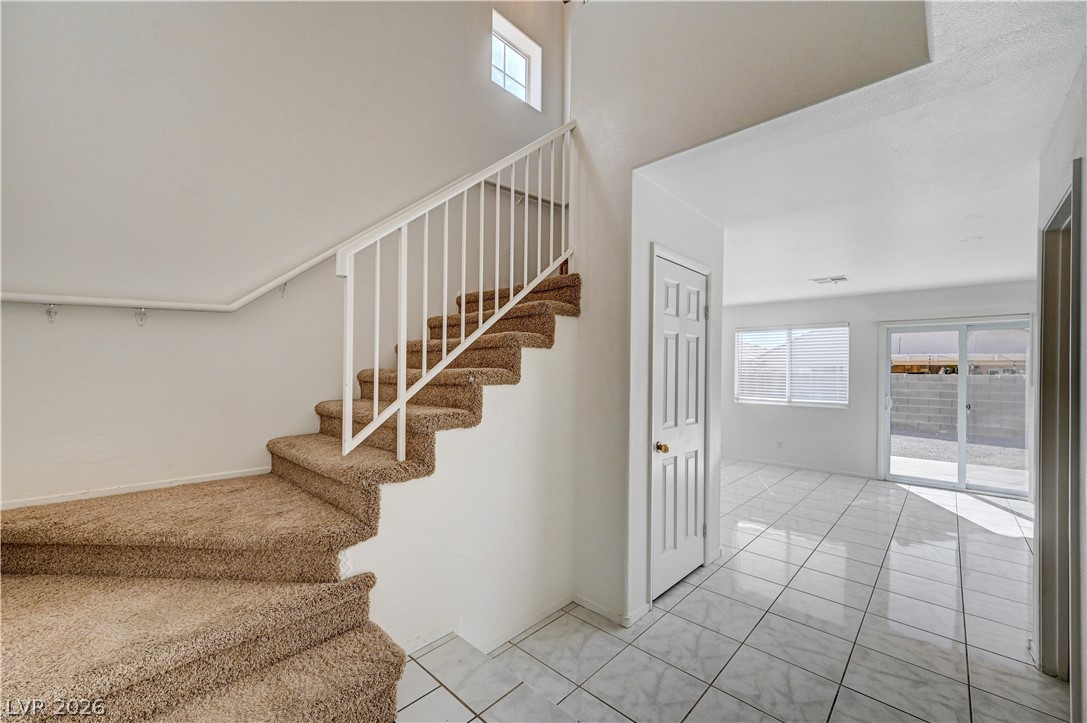 6393 Venus Vale Court Las Vegas NV 89156