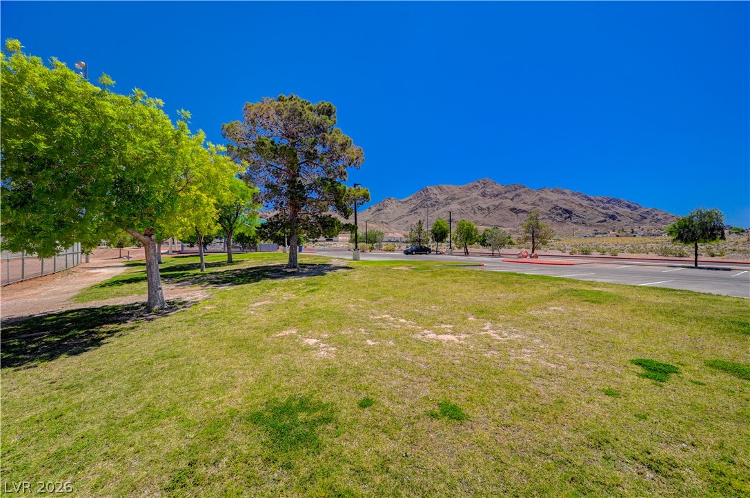 6393 Venus Vale Court Las Vegas NV 89156