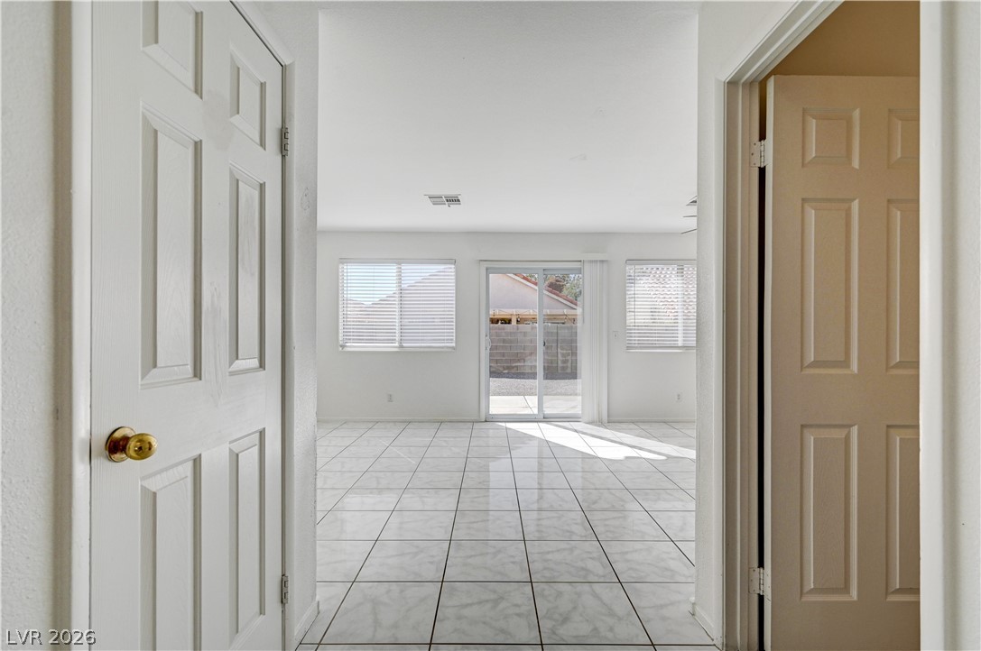 6393 Venus Vale Court Las Vegas NV 89156