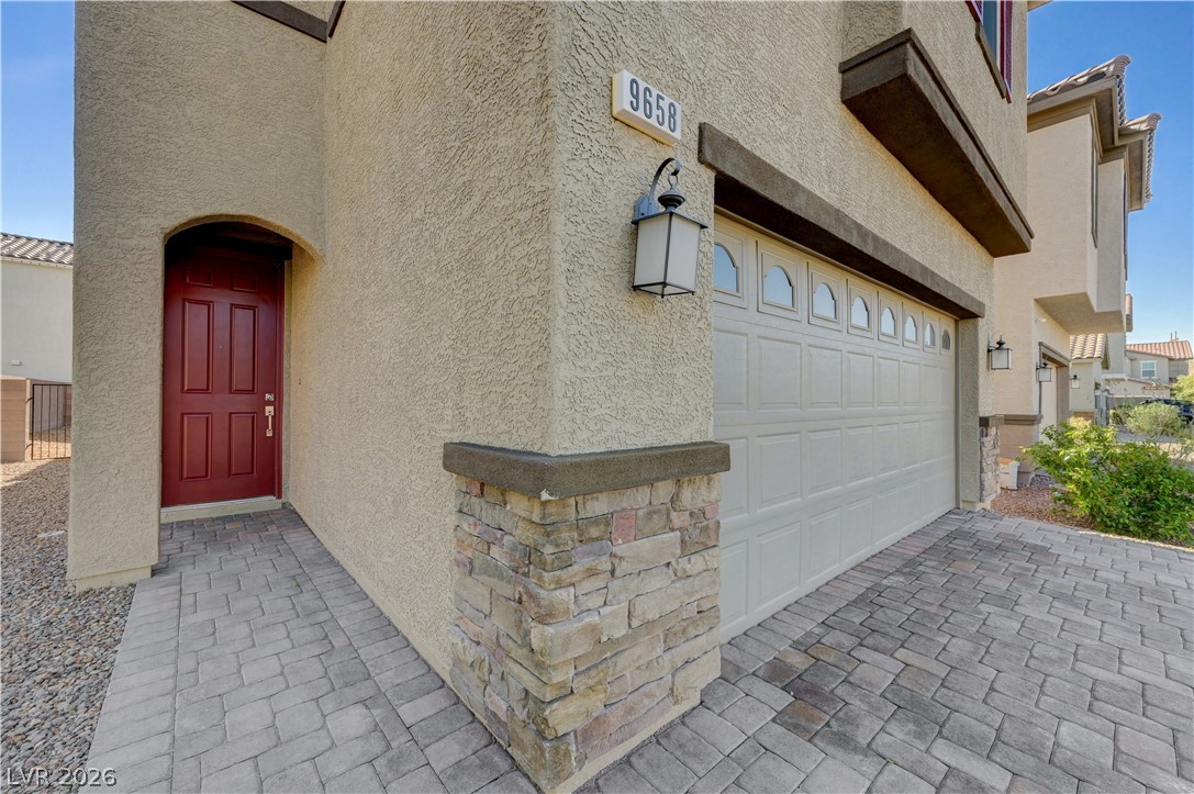 9658 Eamont River Street Las Vegas NV 89178