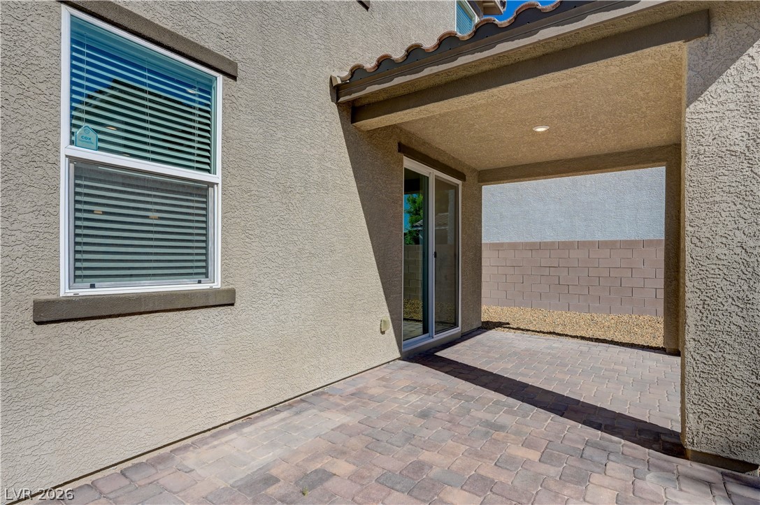 9658 Eamont River Street Las Vegas NV 89178