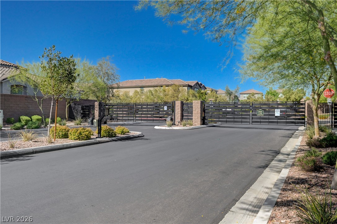 9658 Eamont River Street Las Vegas NV 89178