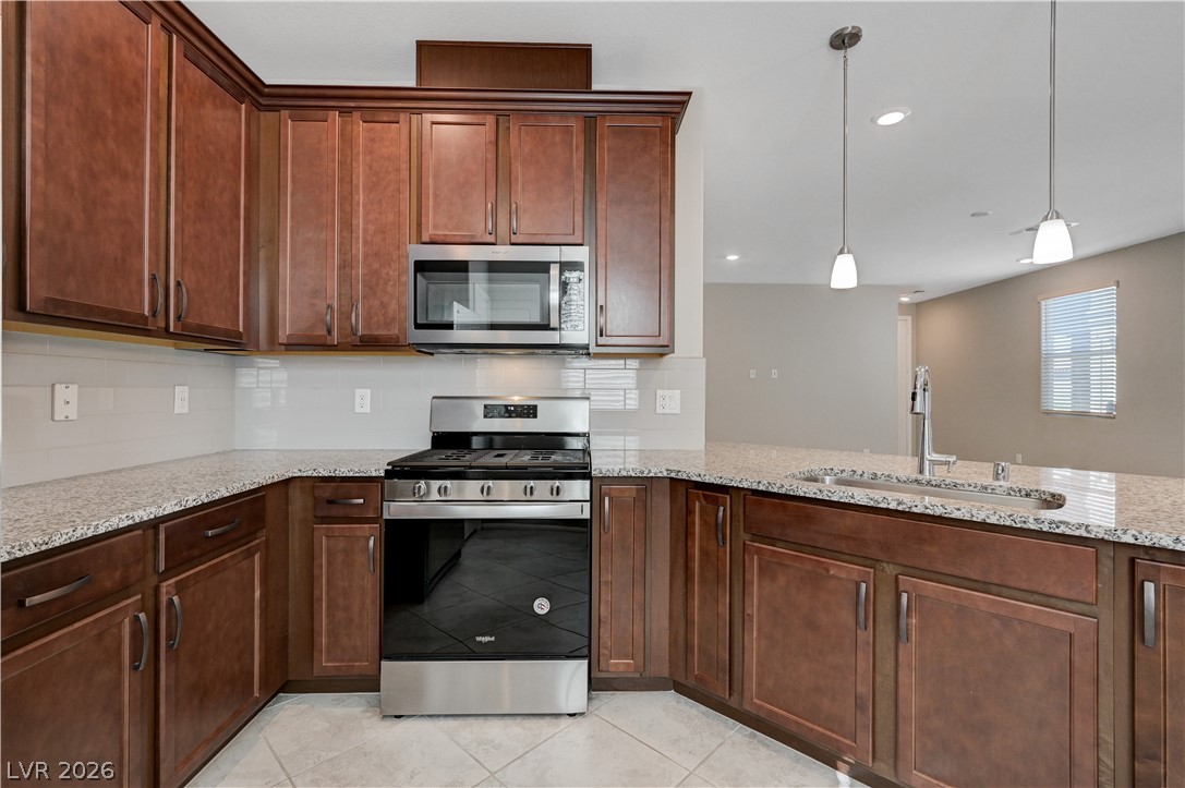 9658 Eamont River Street Las Vegas NV 89178