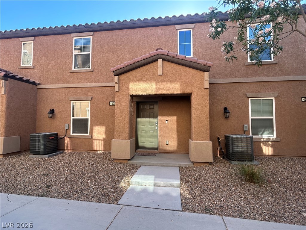 4520 Woolcomber Street Las Vegas NV 89115