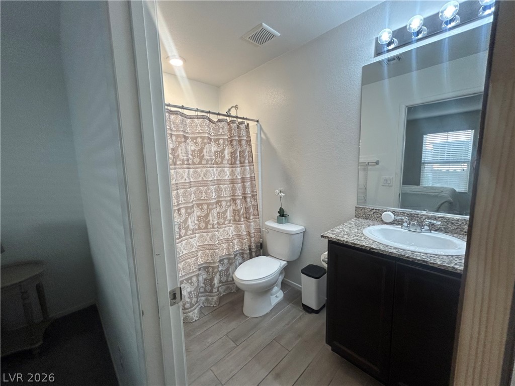 4520 Woolcomber Street Las Vegas NV 89115