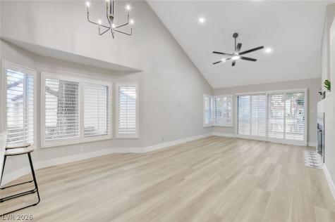 6987 Emerald Springs Lane Las Vegas NV 89113