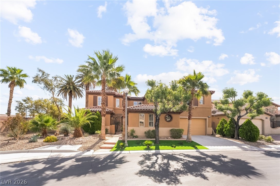 7702 Bear Ridge Street Las Vegas NV 89113