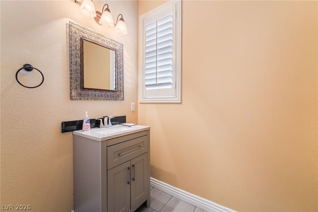 7702 Bear Ridge Street Las Vegas NV 89113