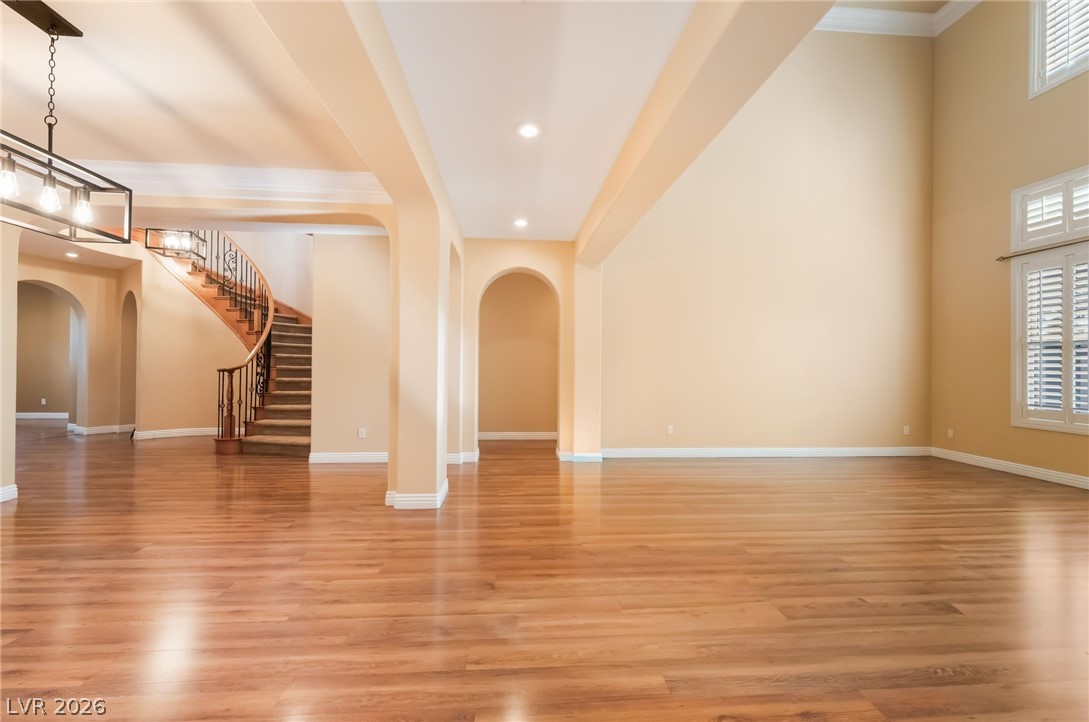 7702 Bear Ridge Street Las Vegas NV 89113