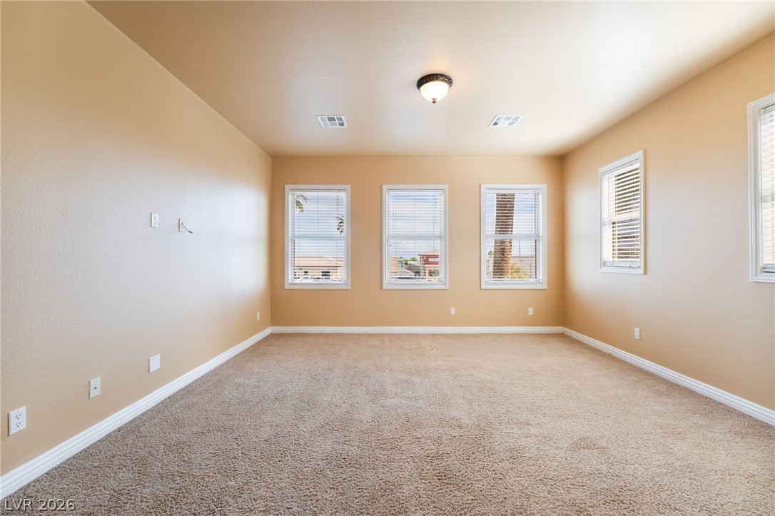 7702 Bear Ridge Street Las Vegas NV 89113