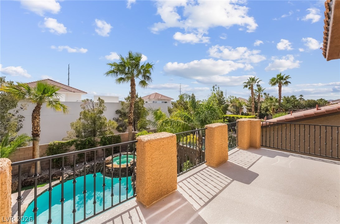 7702 Bear Ridge Street Las Vegas NV 89113