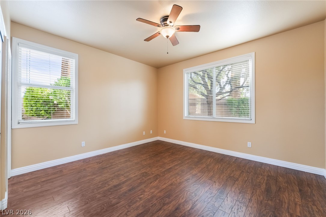 7702 Bear Ridge Street Las Vegas NV 89113