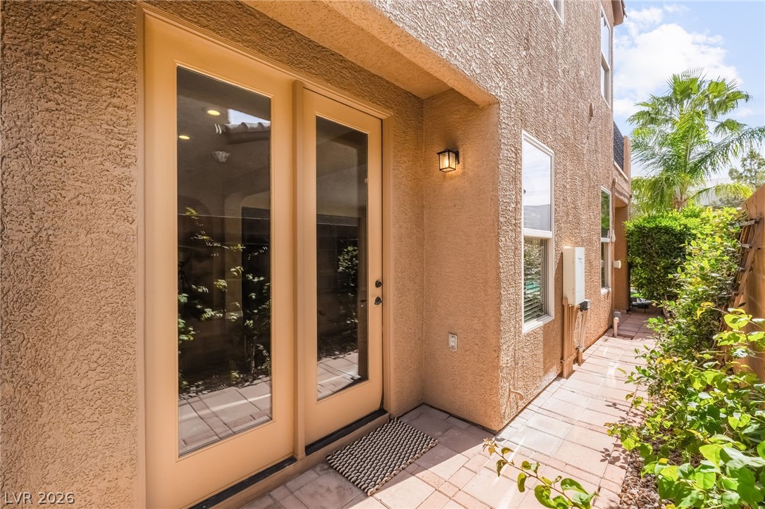 7702 Bear Ridge Street Las Vegas NV 89113