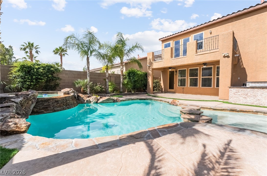 7702 Bear Ridge Street Las Vegas NV 89113