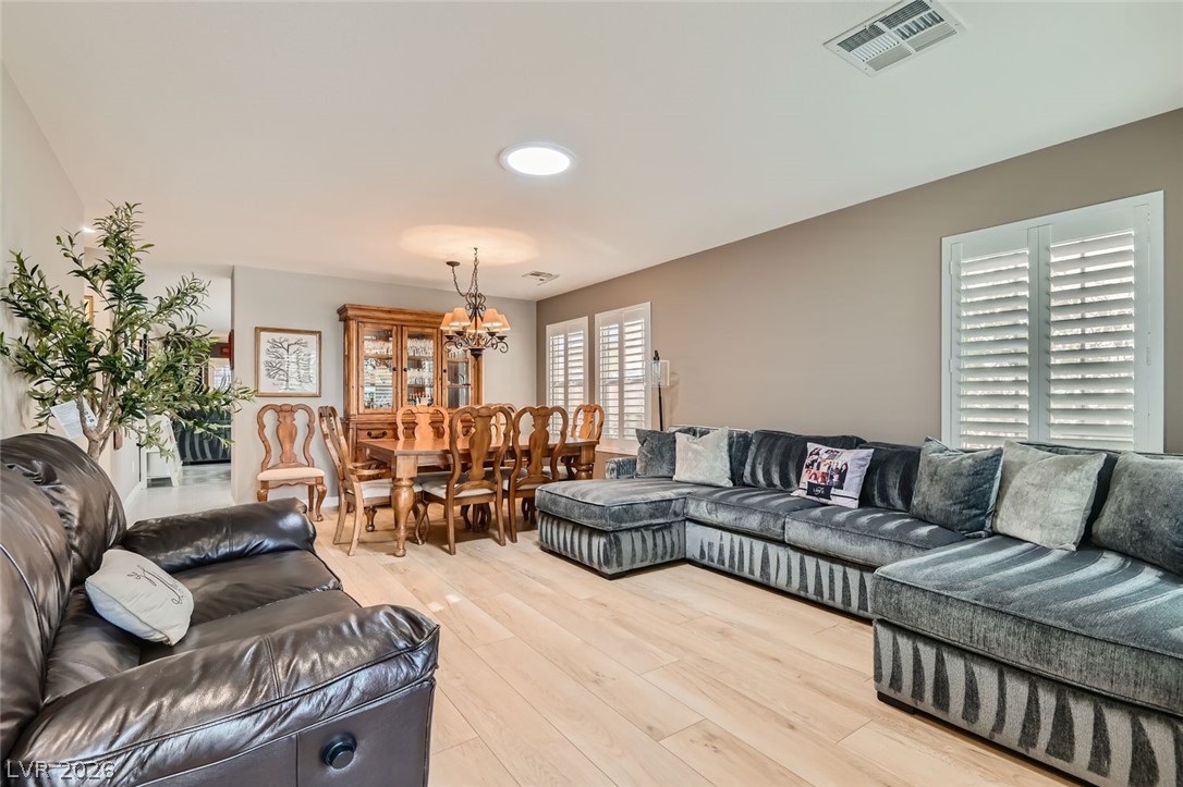 10801 Wallflower Avenue Las Vegas NV 89135