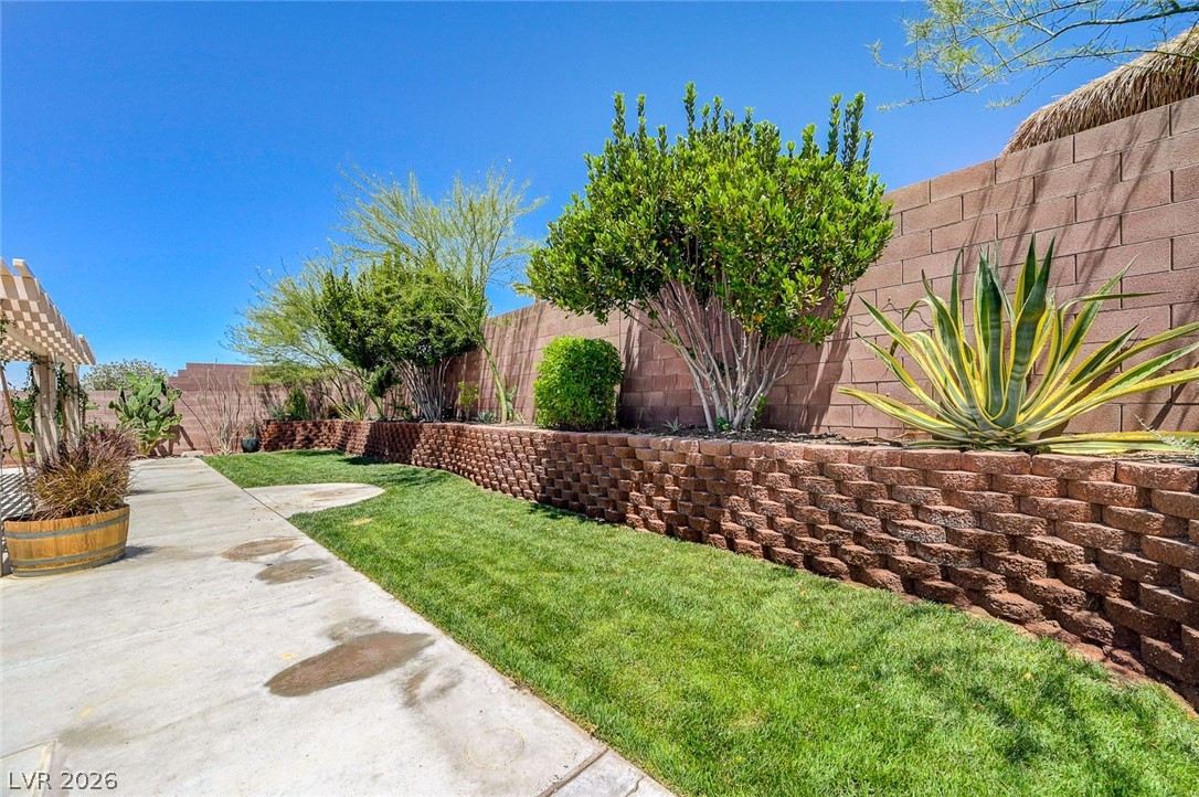 2478 Vegas Vic Street Henderson NV 89002