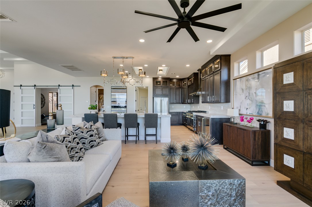 2532 Faiss Drive Las Vegas NV 89134