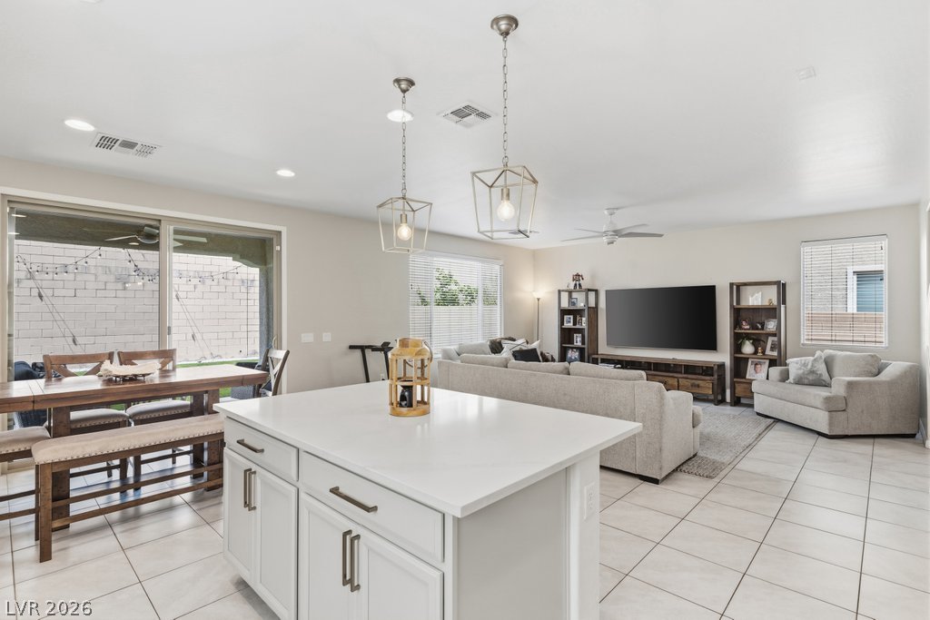 8123 Skye Chalet Street Las Vegas NV 89166