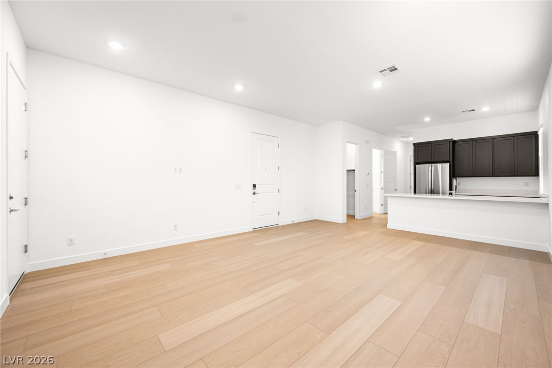 9962 Decano Ridge Street Las Vegas NV 89141