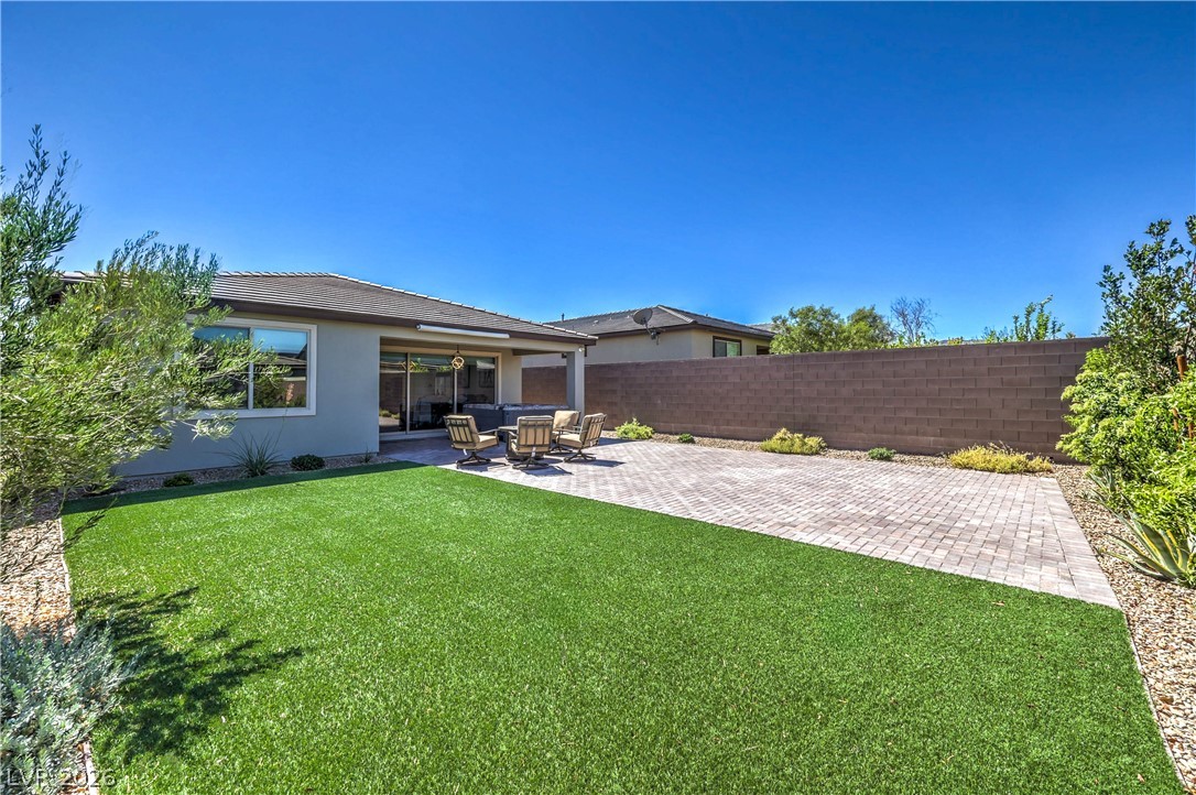 9584 Sard Lane Las Vegas NV 89143