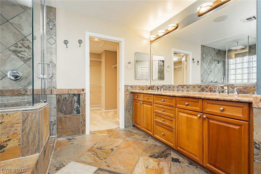 7427 Tomahawk Bend Avenue Las Vegas NV 89113