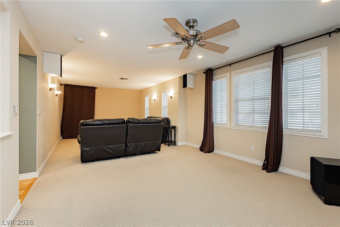 7427 Tomahawk Bend Avenue Las Vegas NV 89113