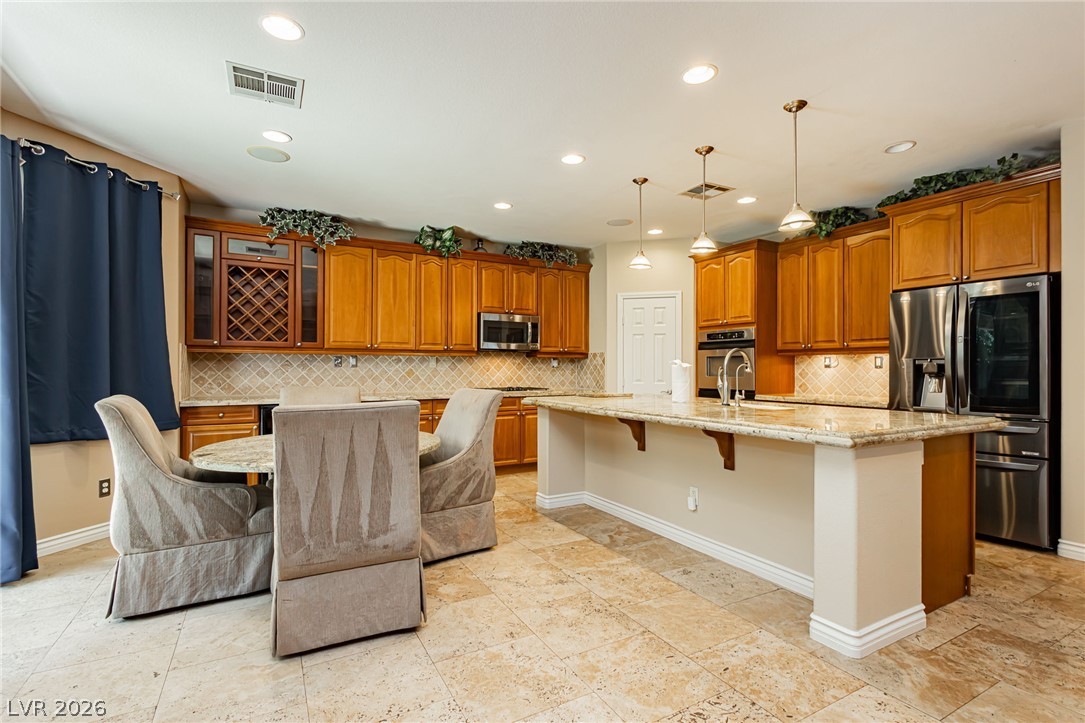 7427 Tomahawk Bend Avenue Las Vegas NV 89113